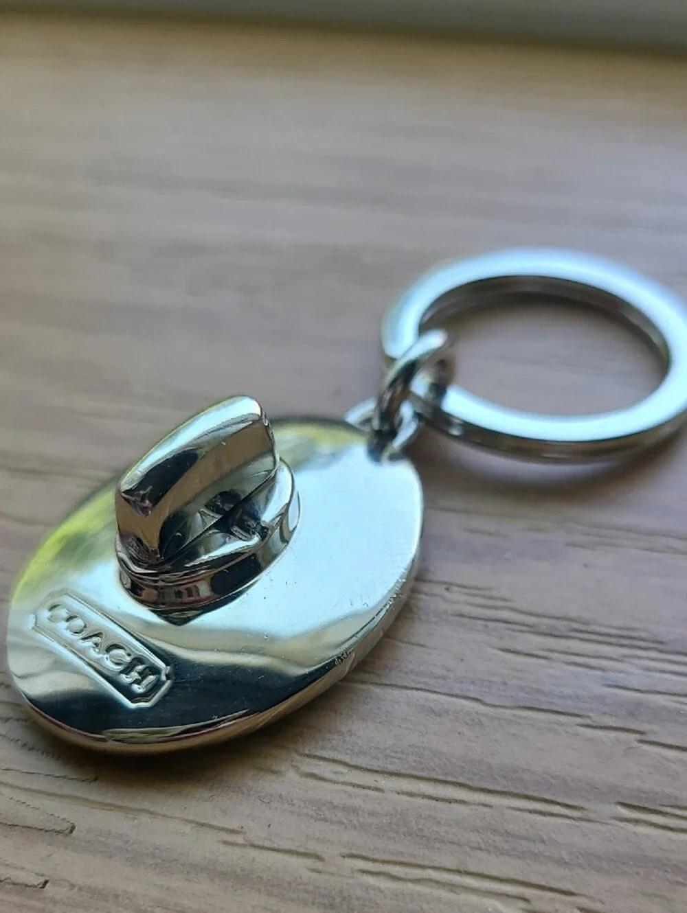 Coach Silver Oval Turnlock Keyring